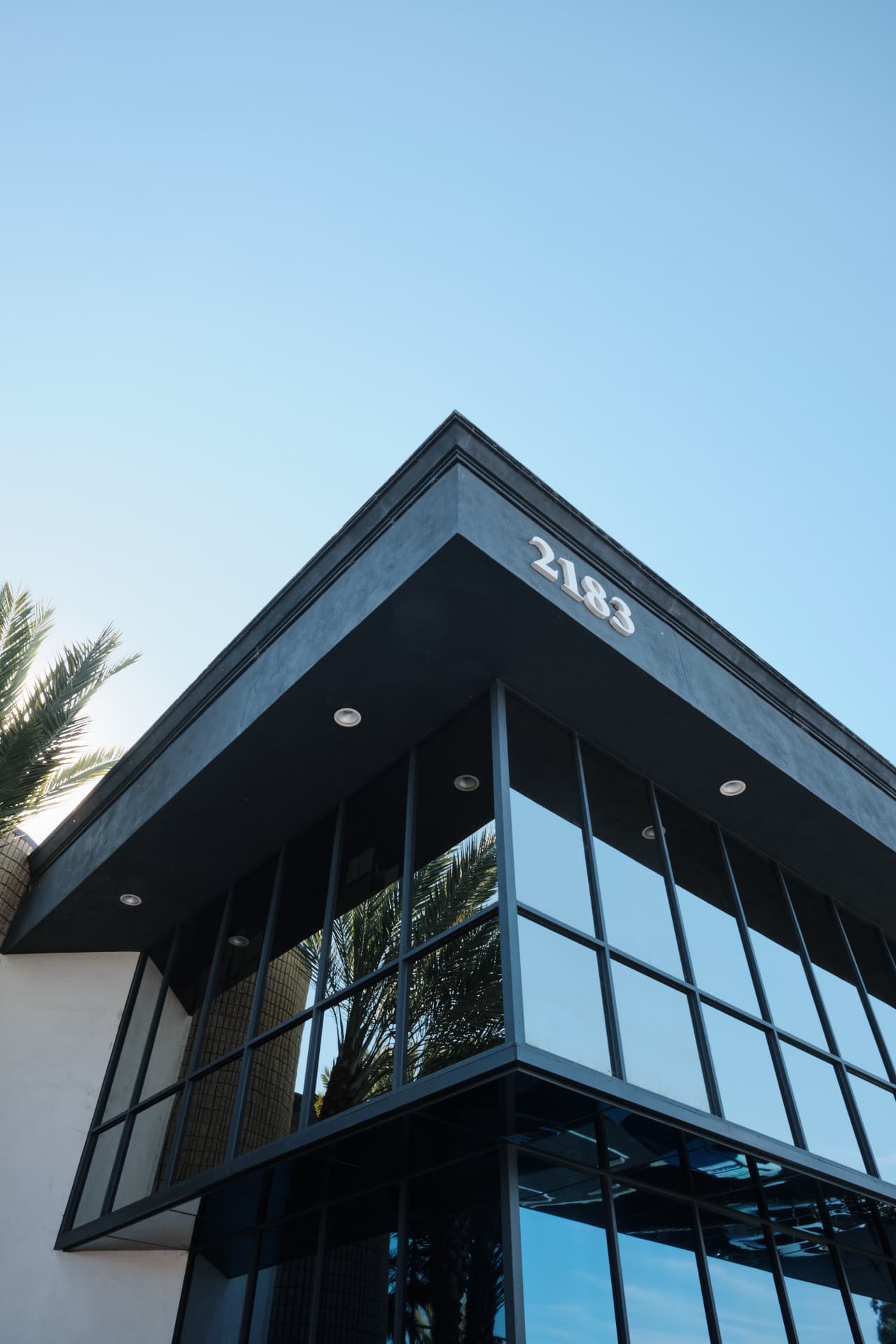 Newport-Victoria Plaza - Unit 101